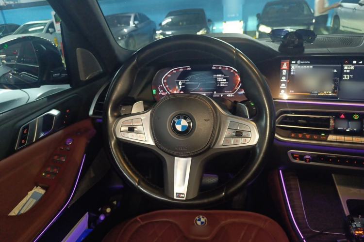 Used BMW X5 2022 Restyled xDrive 40Li M Sport Package Steering Wheel