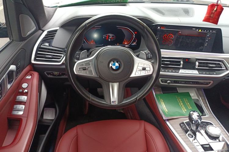 Used BMW X5 2022 Restyled xDrive 40Li M Sport Package Steering Wheel