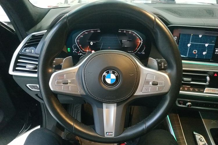 Used BMW X5 2022 Restyled xDrive 40Li M Sport Package Steering Wheel