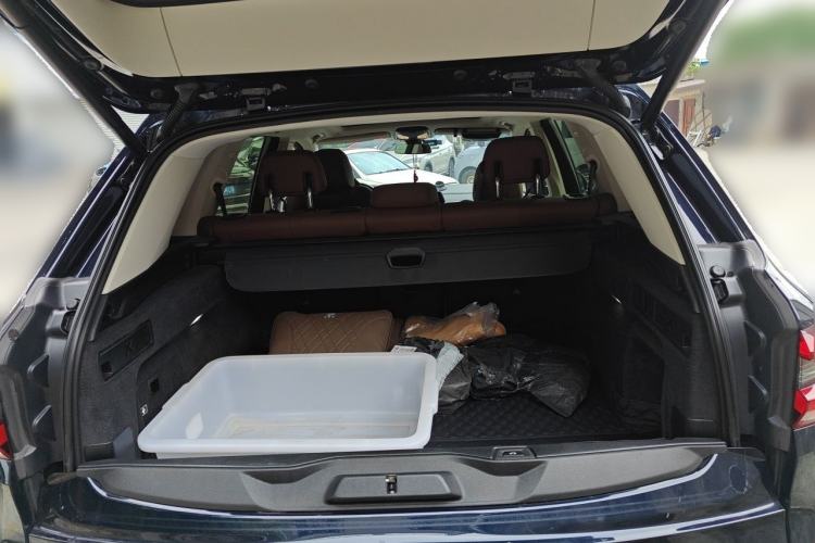 Used BMW X5 2022 xDrive30i M Sport Package Trunk