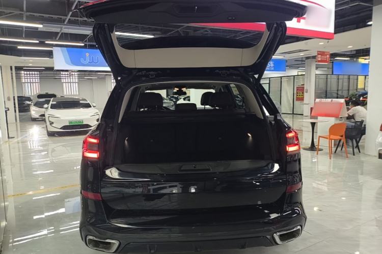 Used BMW X5 2022 Restyled xDrive 30Li Luxury Version M Sport Package Trunk