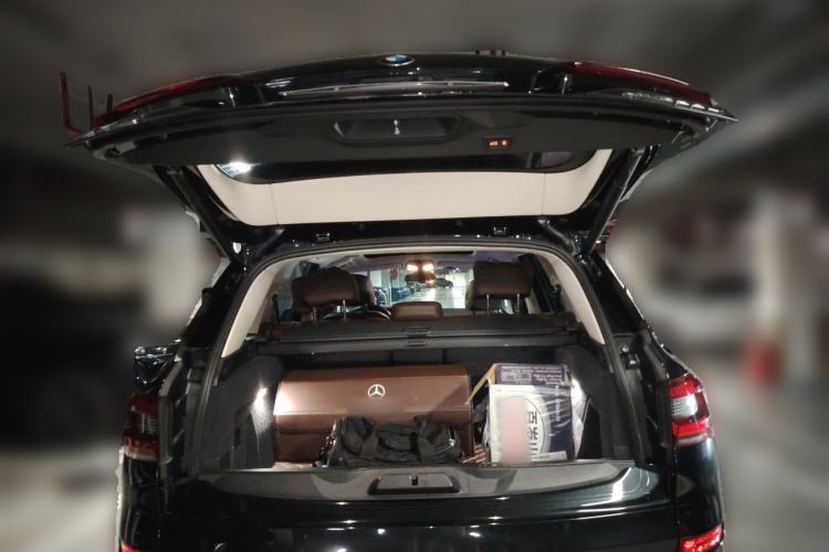 Used BMW X5 2022 xDrive 30Li M Sport Package Trunk