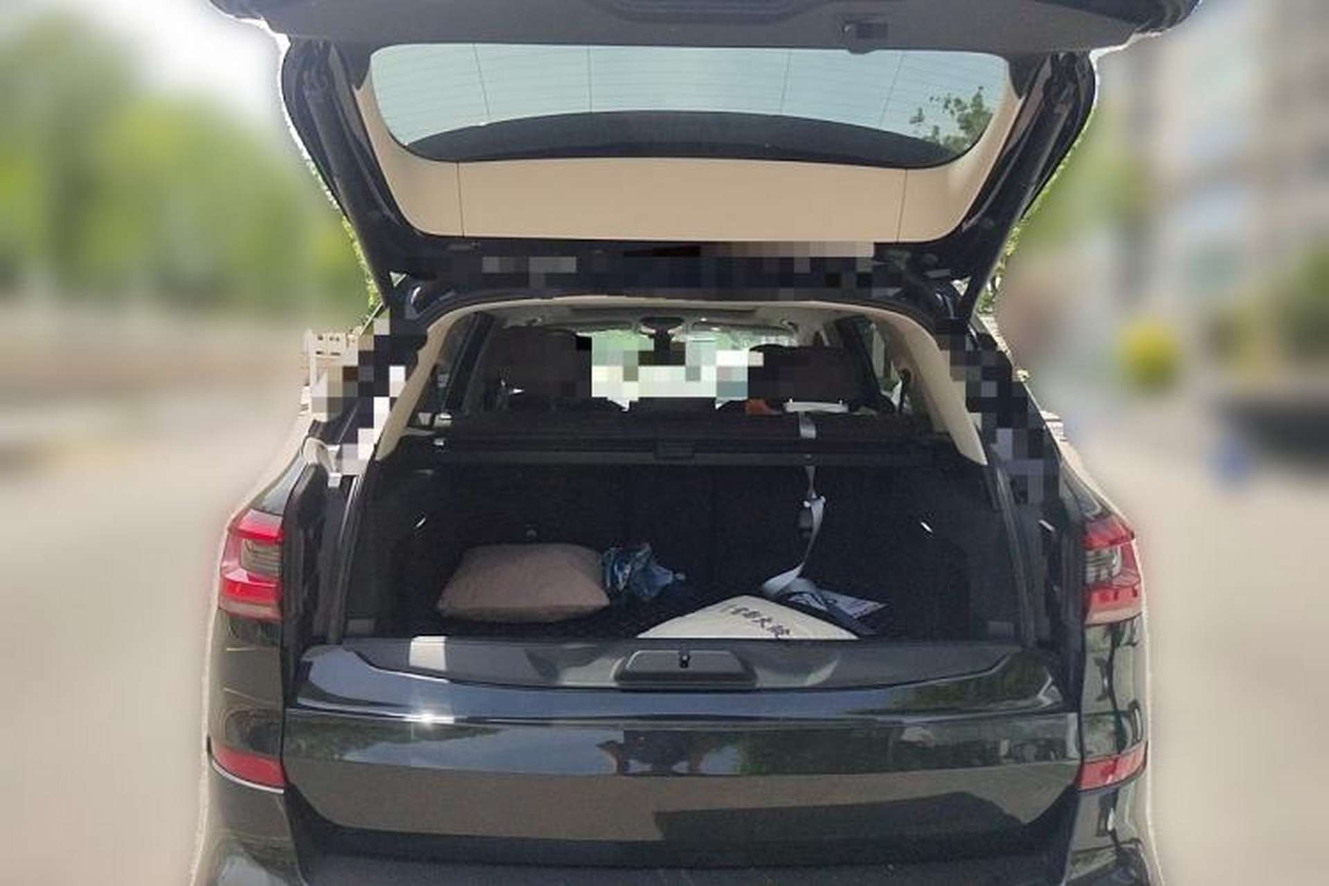 Used BMW X5 2022 Restyled xDrive 30Li Luxury Version M Sport Package Trunk