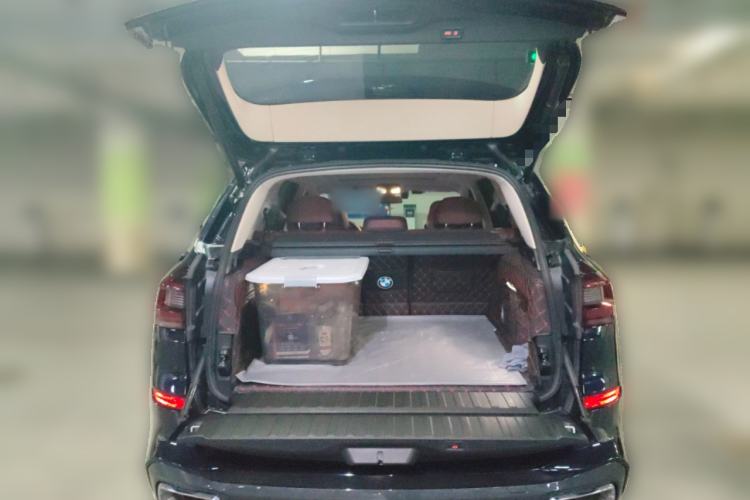 Used BMW X5 2022 Restyled xDrive 30Li M Sport Package Trunk