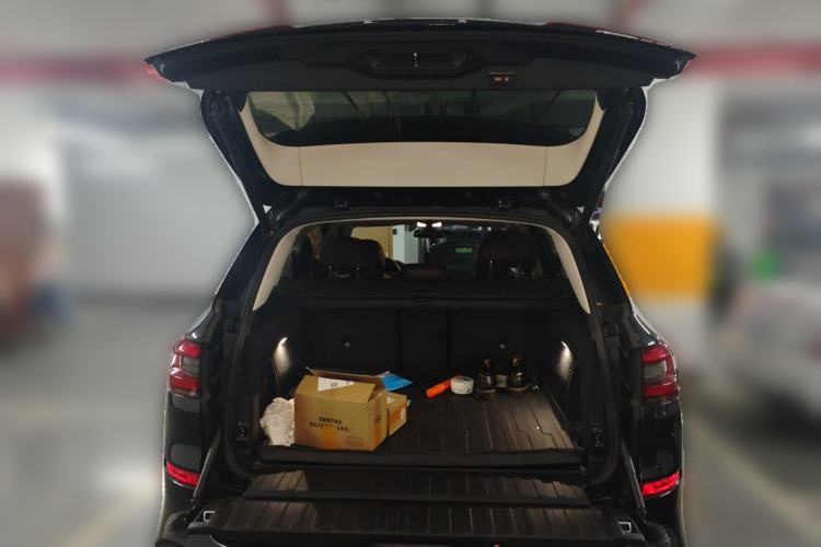 Used BMW X5 2022 Restyled xDrive 30Li Luxury Version M Sport Package Trunk