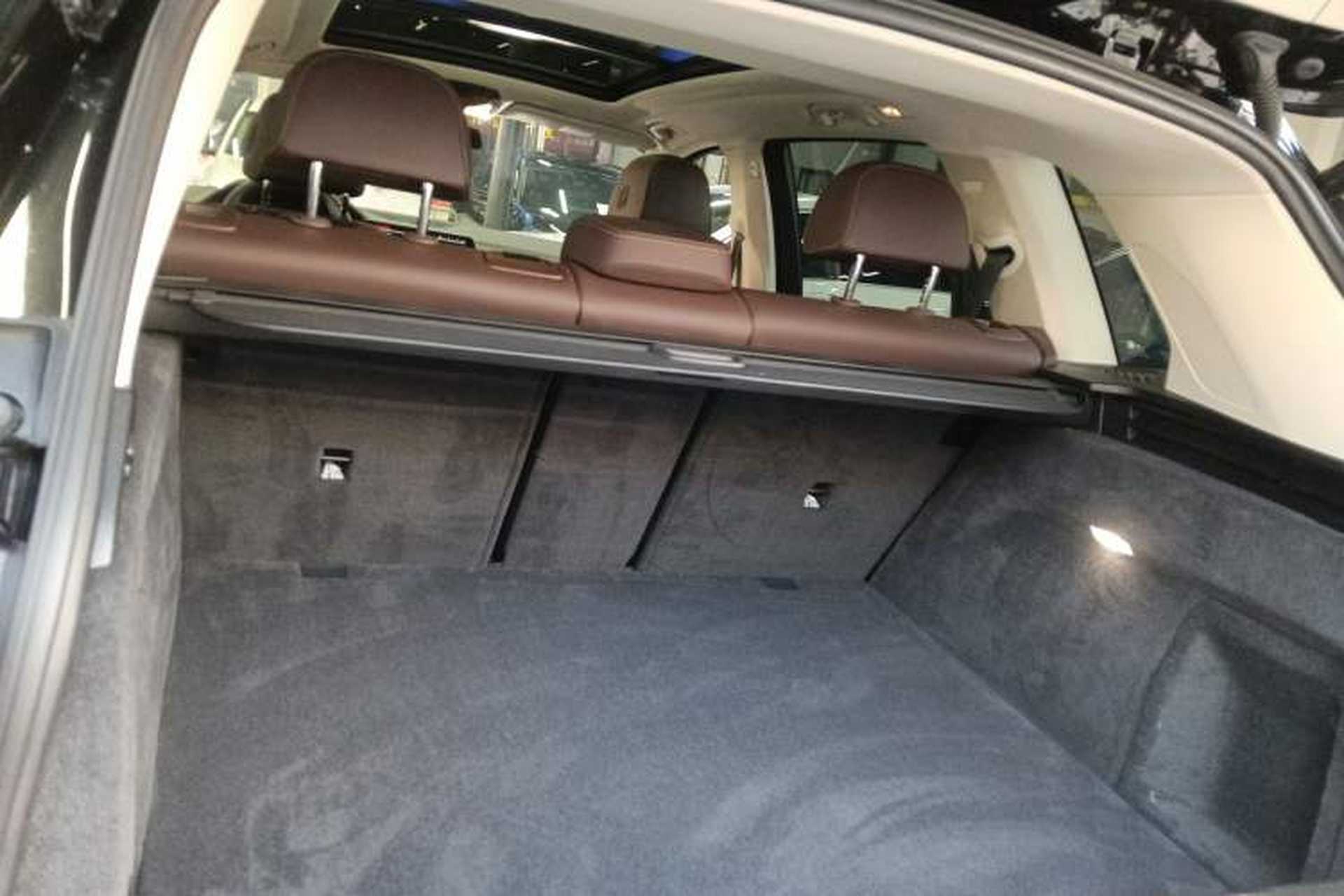 Used BMW X5 2022 Restyled xDrive 30Li Luxury Version M Sport Package Trunk