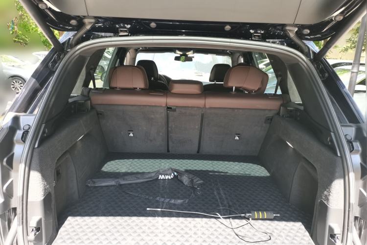 Used BMW X5 2022 Restyled xDrive 40Li M Sport Package Trunk