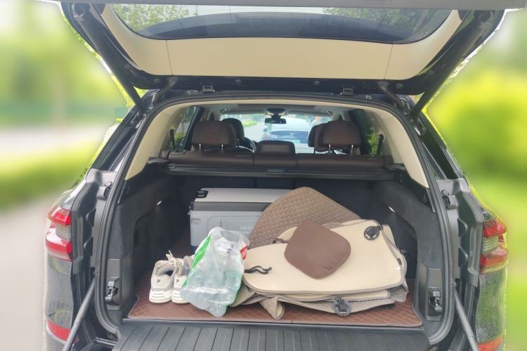 Used BMW X5 2022 xDrive 30Li M Sport Package Trunk