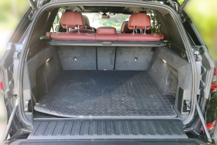 Used BMW X5 2022 Restyled xDrive 40Li M Sport Package Trunk