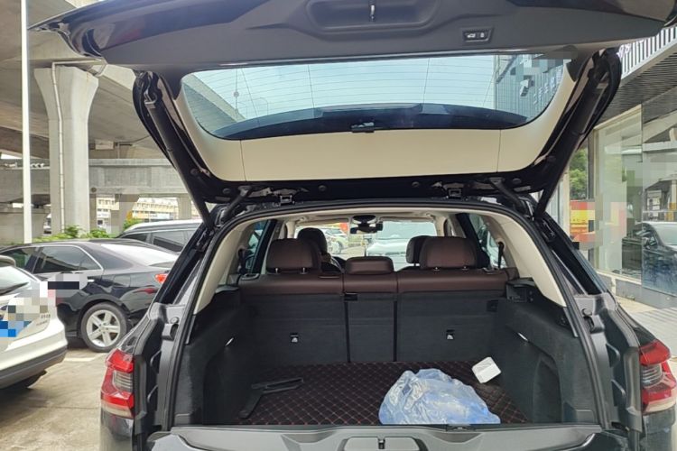 Used BMW X5 2022 Restyled xDrive 30Li Luxury Version M Sport Package Trunk
