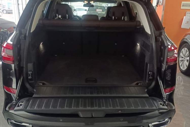 Used BMW X5 2022 xDrive30i M Sport Package Trunk