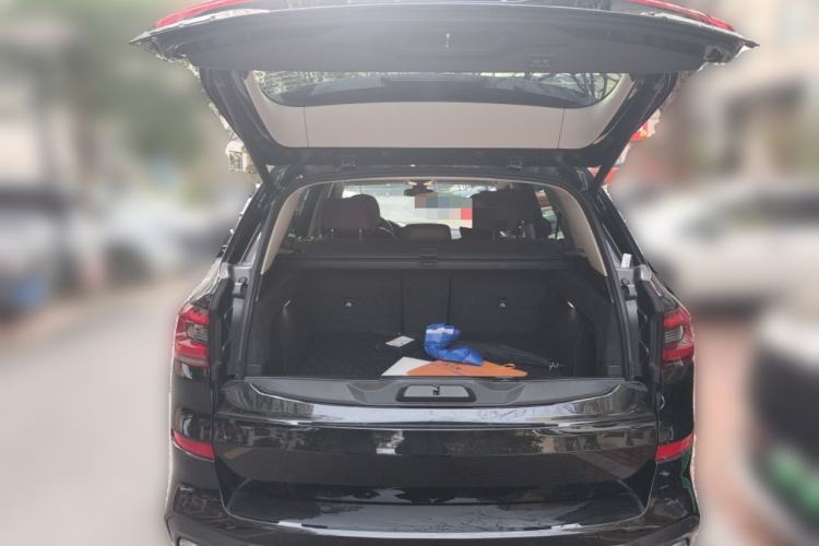 Used BMW X5 2022 Restyled xDrive 30Li Luxury Version M Sport Package Trunk
