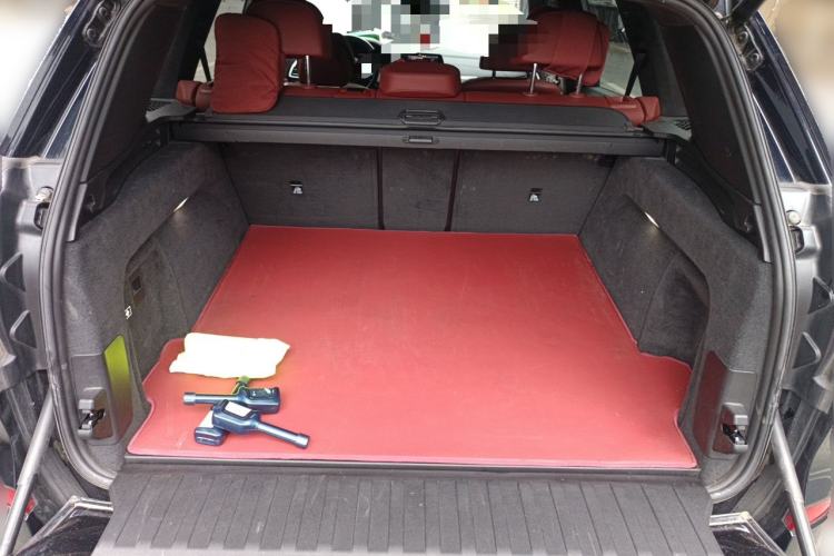 Used BMW X5 2022 Restyled xDrive 40Li M Sport Package Trunk