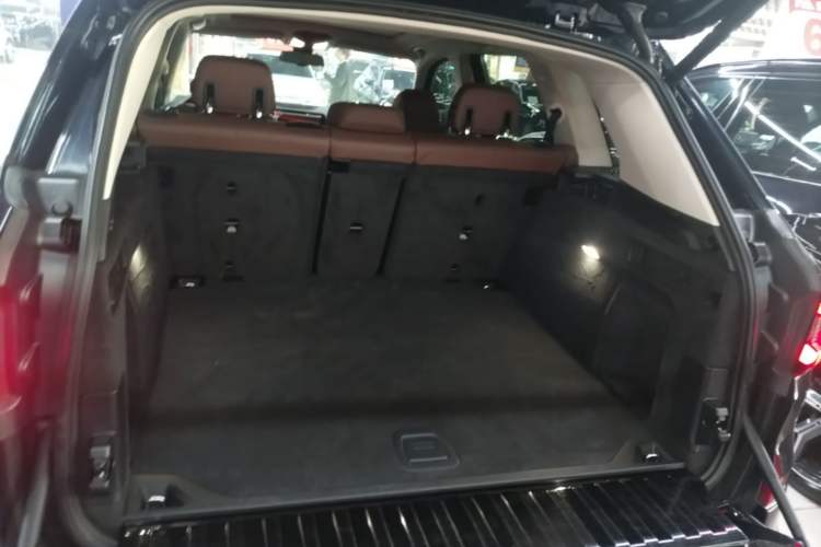 Used BMW X5 2022 xDrive30i M Sport Package Trunk