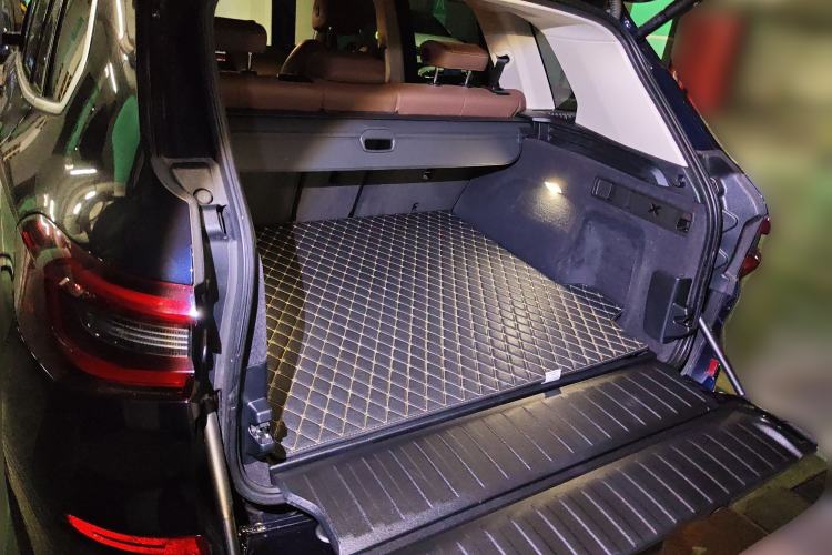 Used BMW X5 2022 xDrive30i M Sport Package Trunk