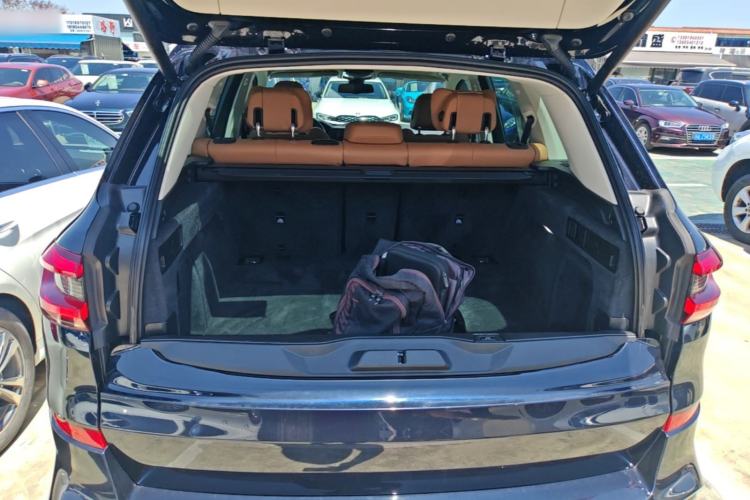 Used BMW X5 2022 xDrive30i M Sport Package Trunk
