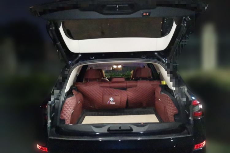 Used BMW X5 2022 Restyled xDrive 30Li Luxury Version M Sport Package Trunk