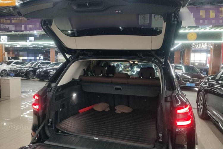 Used BMW X5 2022 xDrive30i M Sport Package Trunk