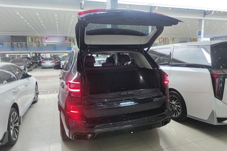 Used BMW X5 2022 Restyled xDrive 30Li Luxury Version M Sport Package Trunk
