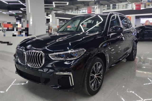 Used BMW X5 2022 Restyled xDrive 30Li Luxury Version M Sport Package