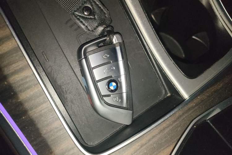 Used BMW X5 2022 Restyled xDrive 40Li M Sport Package Vehicle Key