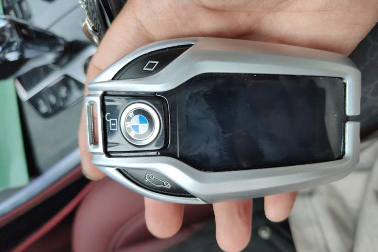 Used BMW X5 2022 Restyled xDrive 30Li Luxury Version M Sport Package Vehicle Key