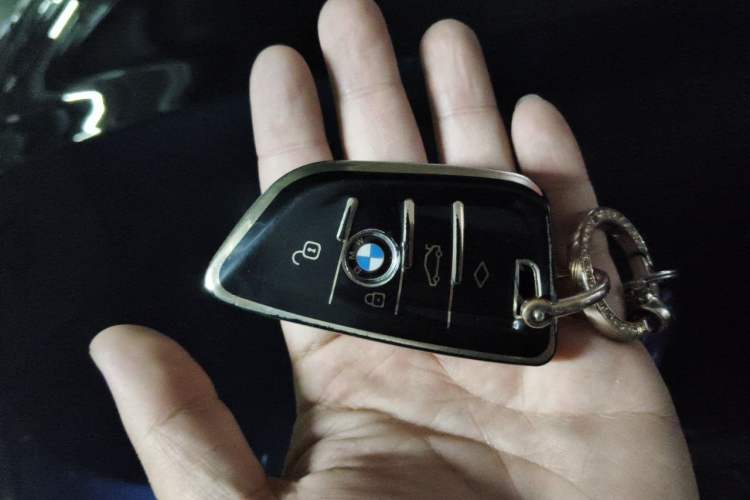 Used BMW X5 2022 xDrive 30Li M Sport Package Vehicle Key