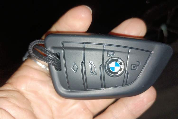 Used BMW X5 2022 Restyled xDrive 30Li M Sport Package Vehicle Key