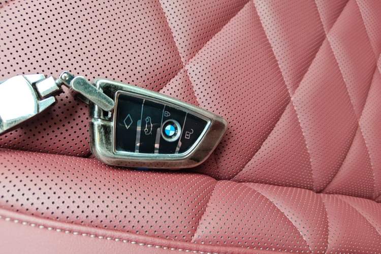 Used BMW X5 2022 Restyled xDrive 40Li M Sport Package Vehicle Key