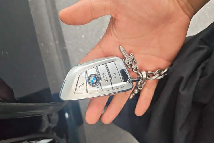 Used BMW X5 2022 xDrive40i M Sport Package Vehicle Key