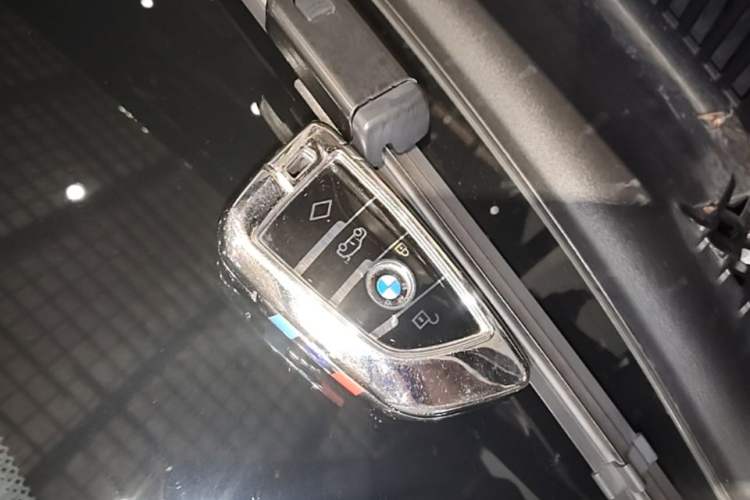 Used BMW X5 2022 Restyled xDrive 30Li Luxury Version M Sport Package Vehicle Key