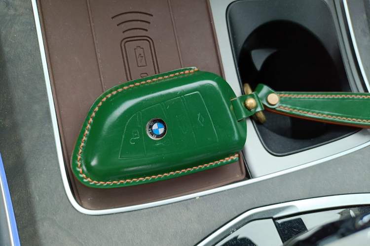 Used BMW X5 2022 xDrive 30Li Luxury M Sport Package Vehicle Key