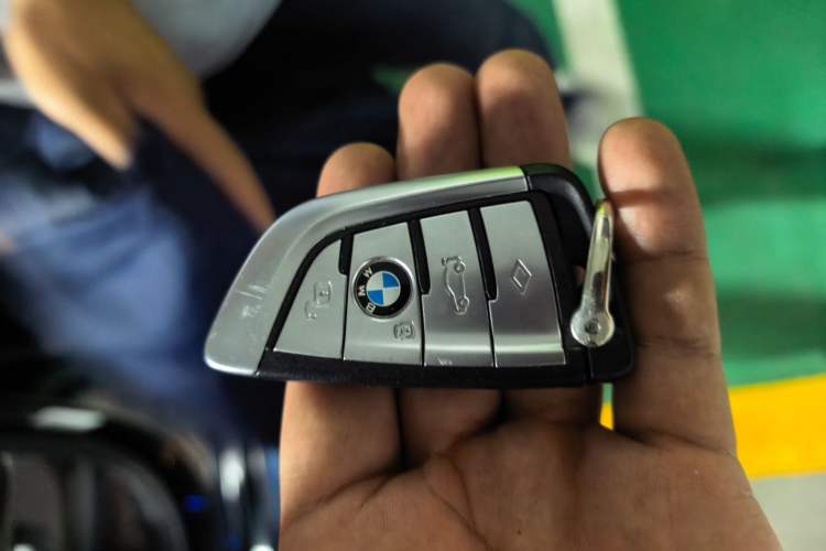 Used BMW X5 2022 xDrive 40Li M Sport Package Vehicle Key