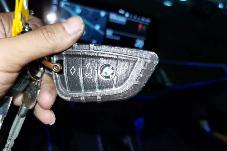 Used BMW X5 2022 Restyled xDrive 40Li M Sport Package Vehicle Key