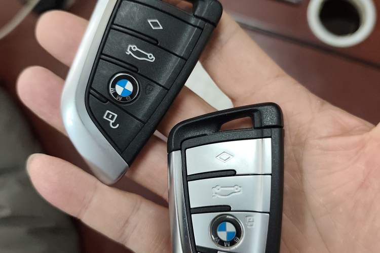 Used BMW X5 2022 Restyled xDrive 30Li M Sport Package Vehicle Key