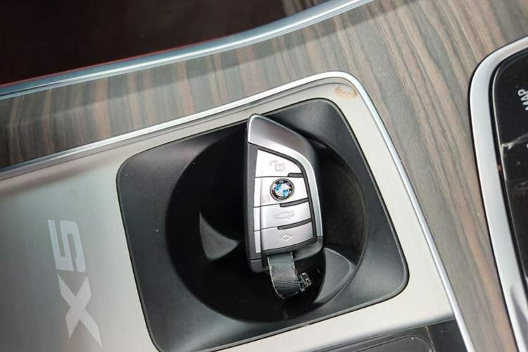 Used BMW X5 2022 Restyled xDrive 40Li M Sport Package Vehicle Key
