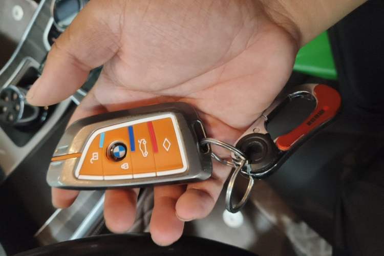 Used BMW X5 2022 Restyled xDrive 40Li M Sport Package Vehicle Key