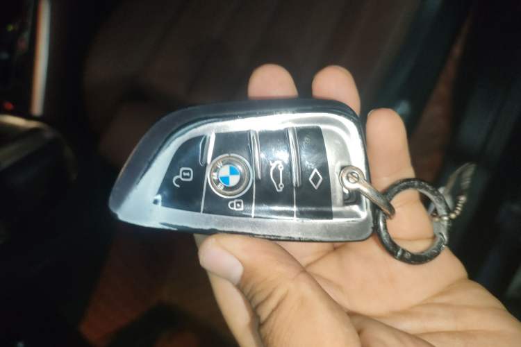 Used BMW X5 2022 xDrive30i M Sport Package Vehicle Key