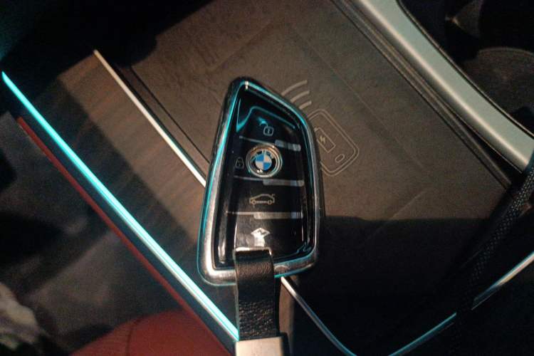 Used BMW X5 2022 Restyled xDrive 40Li M Sport Package Vehicle Key