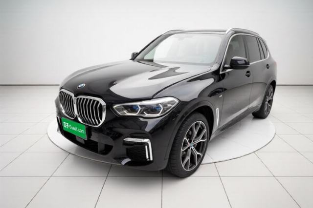 BMW X5 2022 xDrive 40Li M Sport Package d’occasion