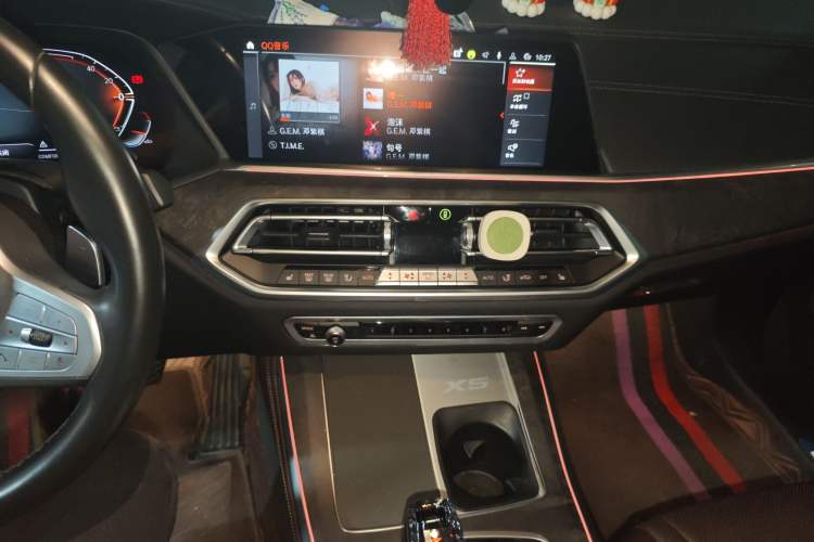 Used BMW X5 2022 xDrive 30Li M Sport Package Audio And AC Panel