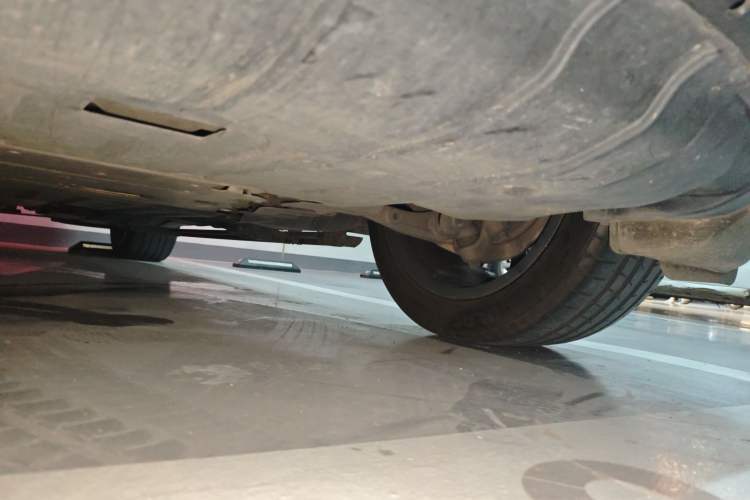 Used BMW X5 2022 xDrive 30Li M Sport Package Chassis Front Left