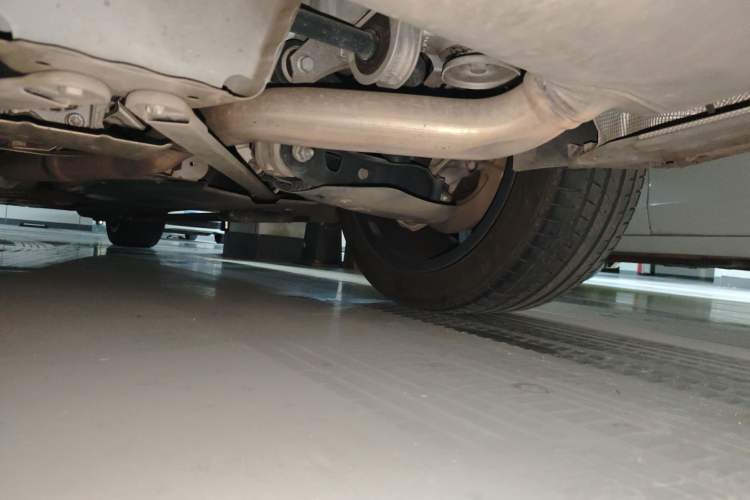 Used BMW X5 2022 xDrive 30Li M Sport Package Chassis Rear Right