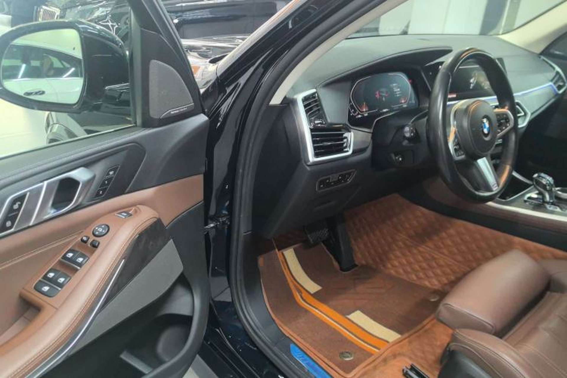 Used BMW X5 2022 xDrive40i M Sport Package Driver Seat