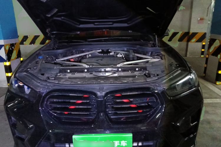 Used BMW X5 2022 xDrive 30Li M Sport Package Engine Bay