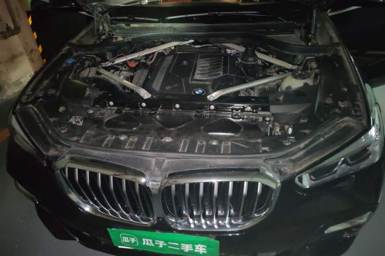 Used BMW X5 2022 Restyled xDrive 40Li M Sport Package Engine Bay