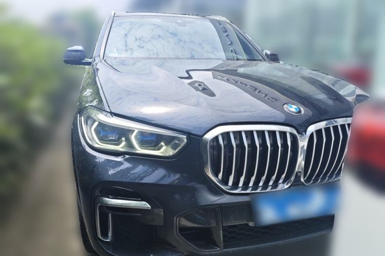Used BMW X5 2022 xDrive 40Li M Sport Package Front