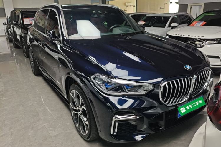 Used BMW X5 2022 Restyled xDrive 40Li M Sport Package Front Right 45 Deg