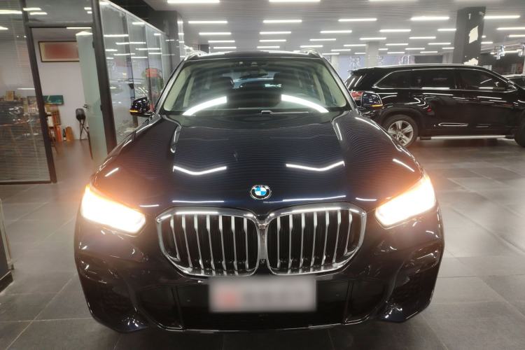 Used BMW X5 2022 xDrive40i M Sport Package Front