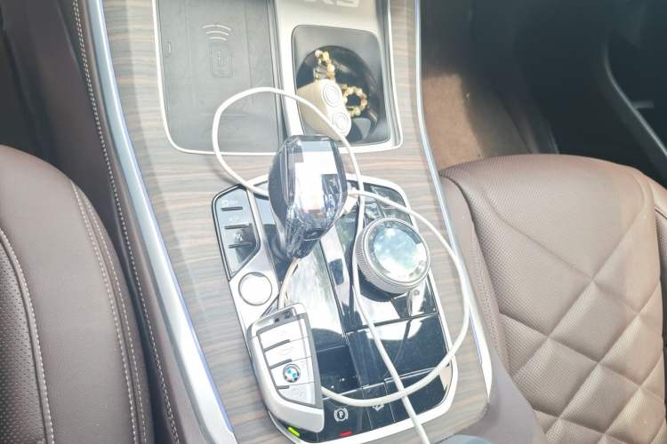 Used BMW X5 2022 xDrive 40Li M Sport Package Gear Lever